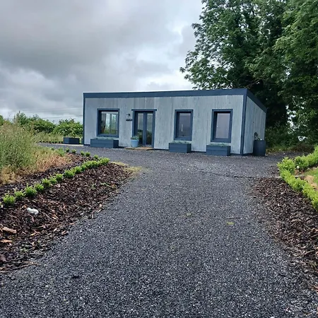 The Tin Shed *
